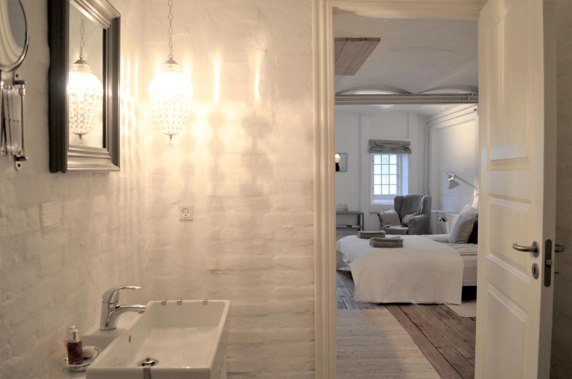Store Ejlstrup Bed & Breakfast 오덴세 외부 사진